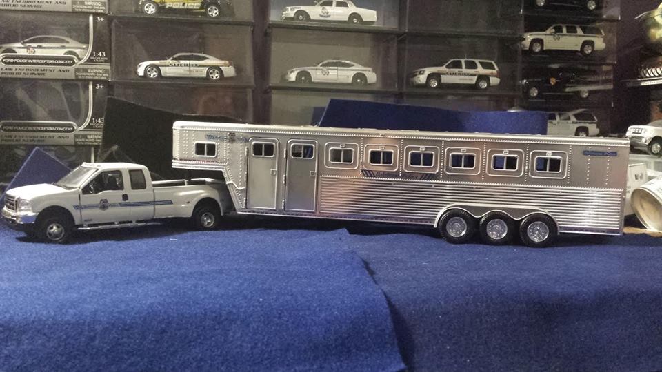 Horse Trailer 2